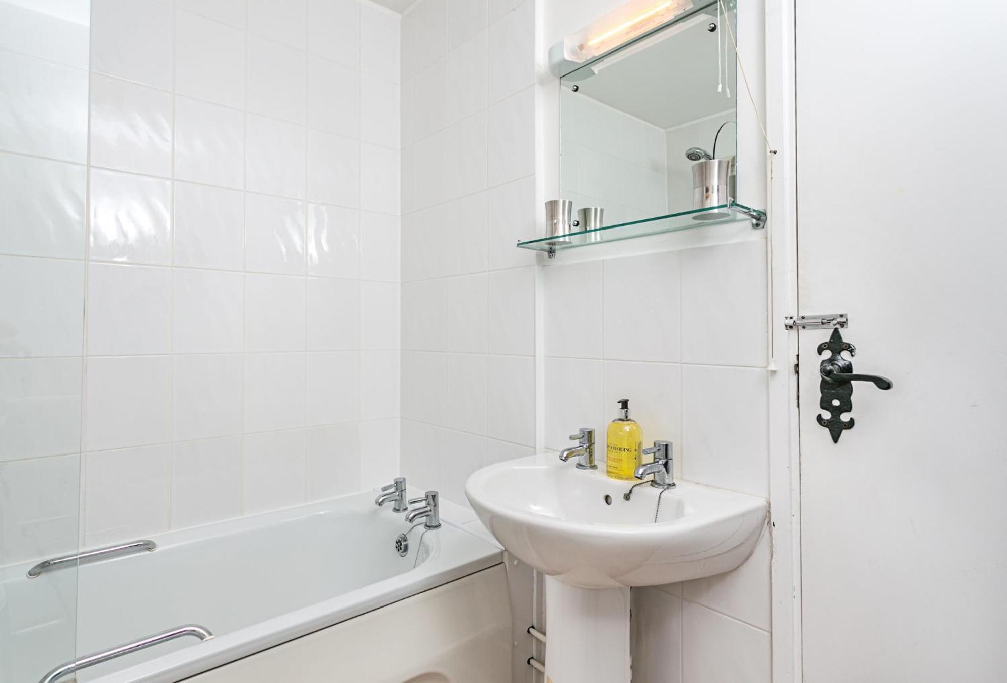 Laburnum Lodge Sleeps 6 Wheelchair Access Minehead Buitenkant foto