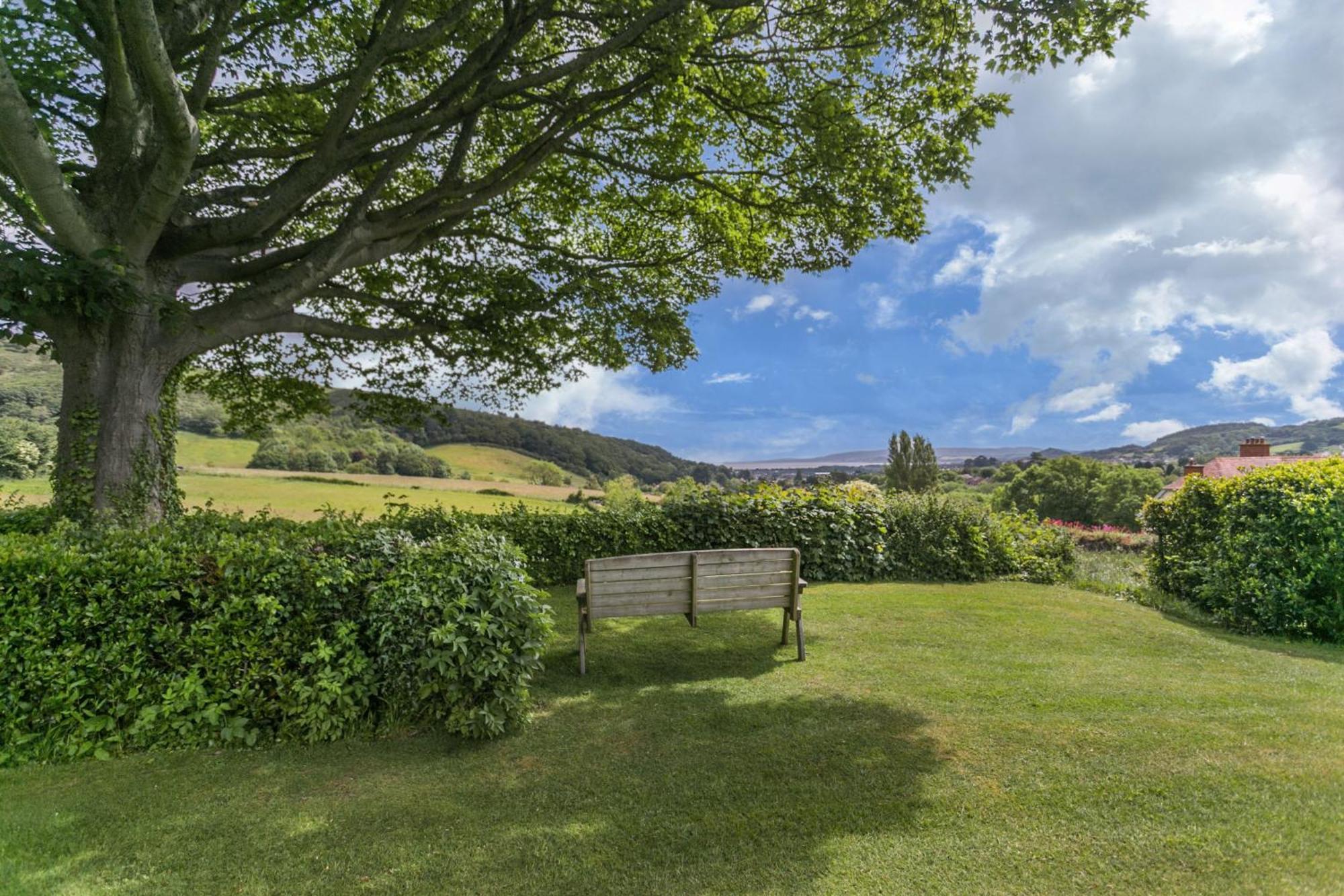 Laburnum Lodge Sleeps 6 Wheelchair Access Minehead Buitenkant foto