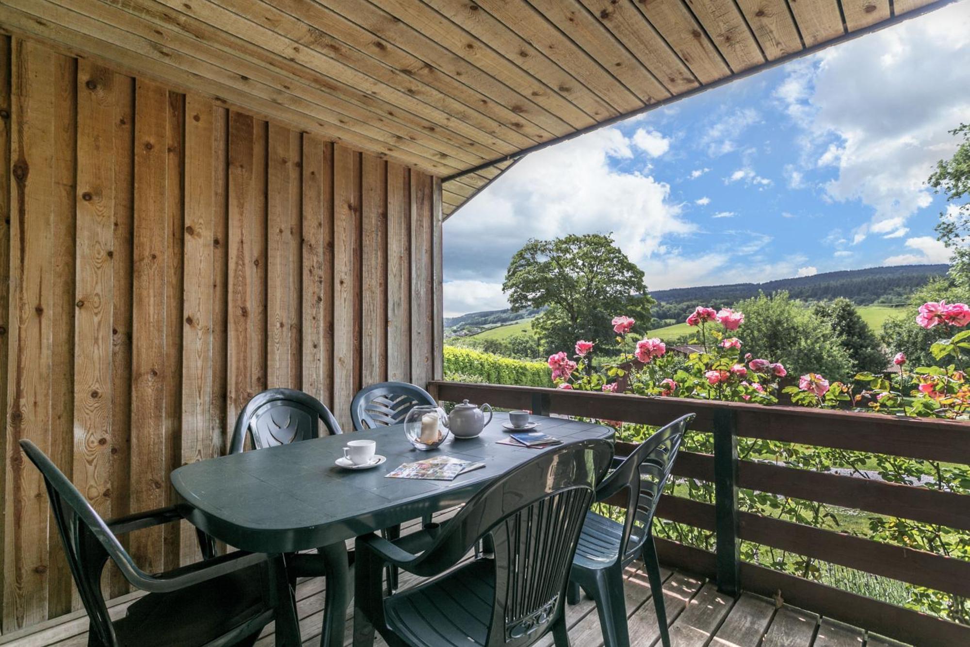 Laburnum Lodge Sleeps 6 Wheelchair Access Minehead Buitenkant foto
